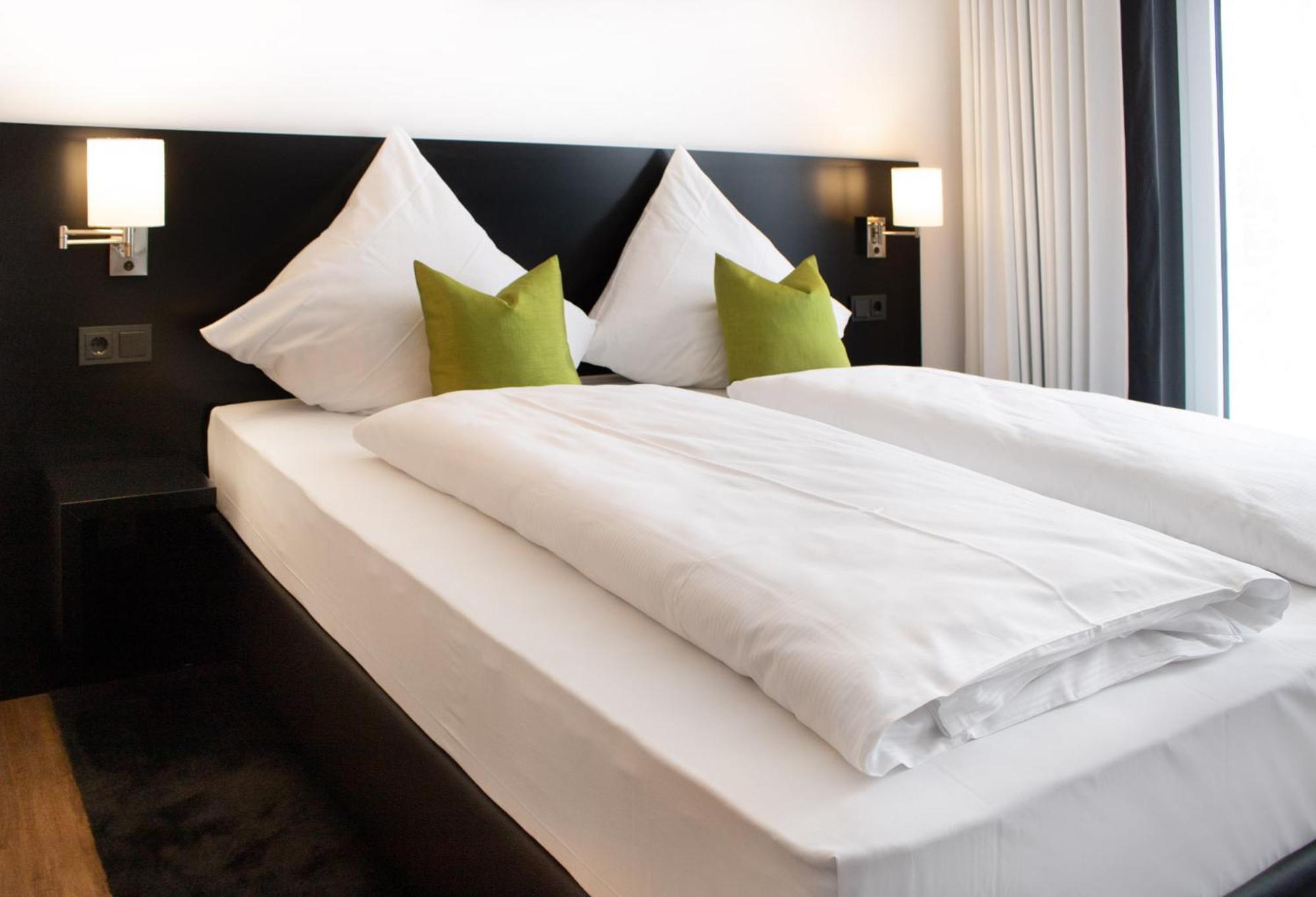 Slue Hotel By Wmm Hotels Schlüchtern Eksteriør bilde